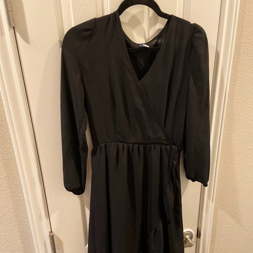Black Old Navy Faux Wrap Dress
